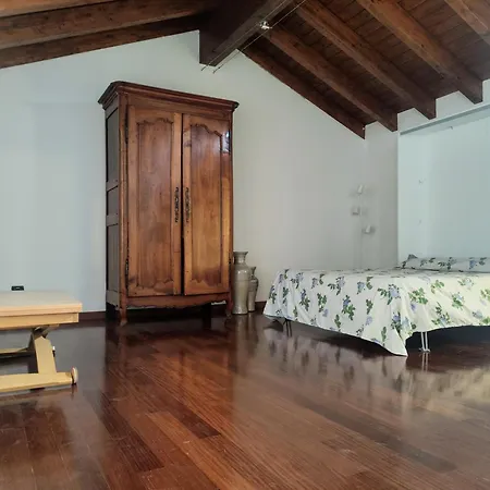 Lägenhet Delizioso Al Pusiano